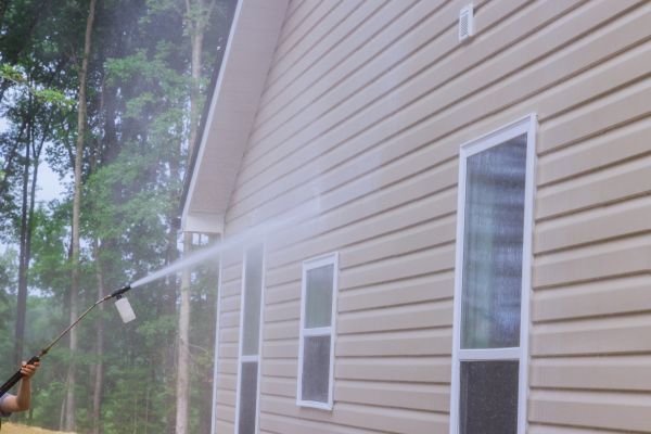 House Washing in Huntington Station