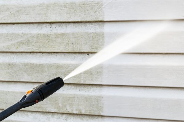 House Exterior Cleaning in Huntington Station