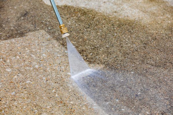 Driveway Pressure Cleaning in Huntington Station